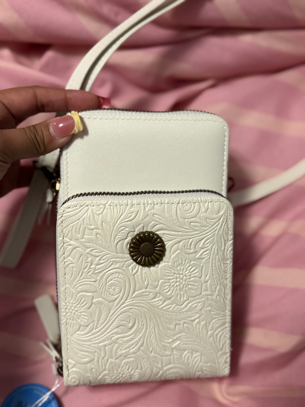 Western White Embossed Floral Crossbody Phone Bag with Antique Button new